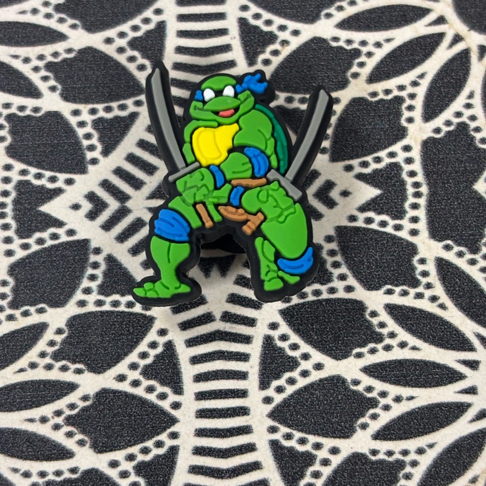 Leonardo Ninja Turtle Shoe Charm / Jibbit